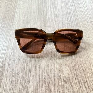quay australia drive in wood tortoise oversized square frame sunglasses eyewear